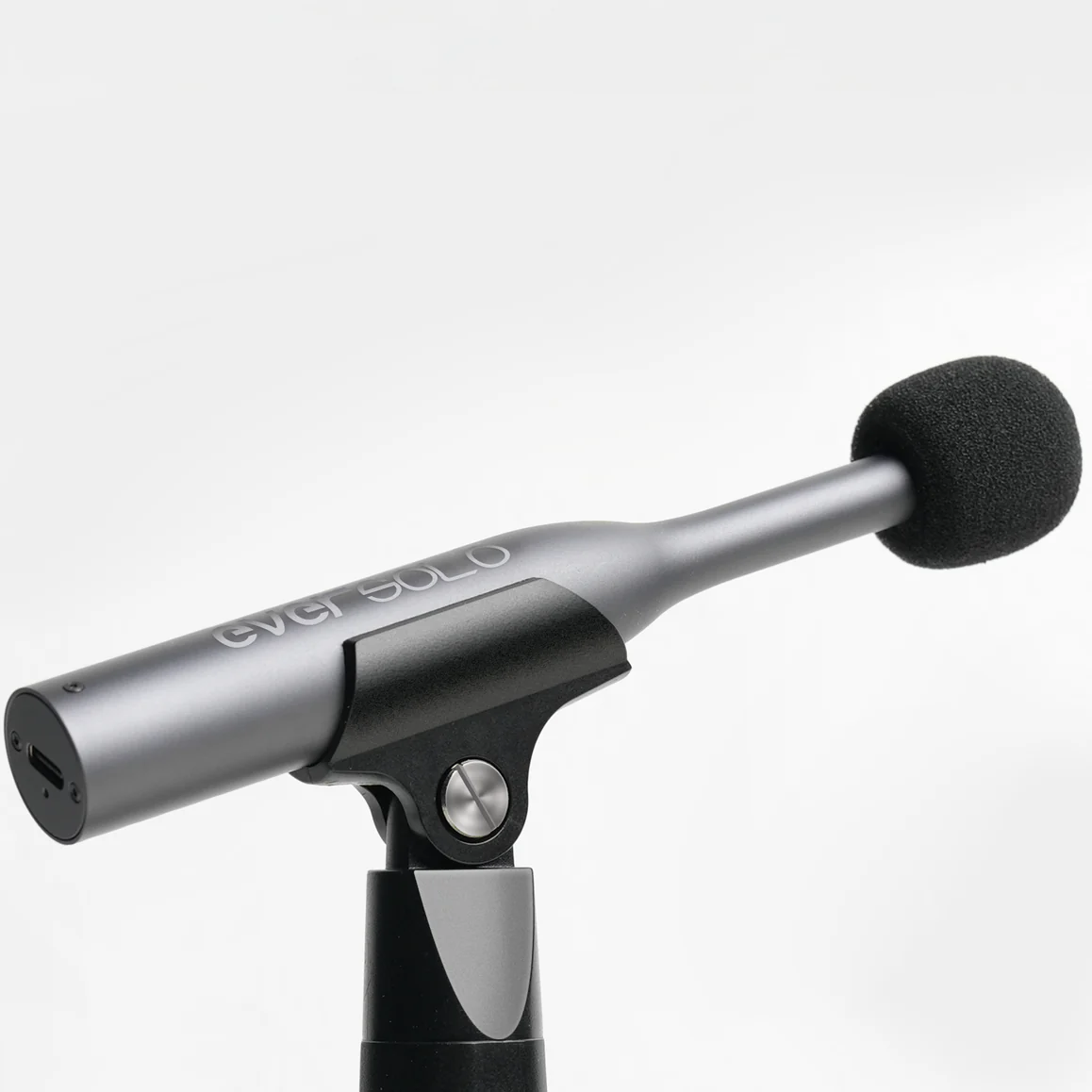 Eversolo EM-01 Measurement Microphone: Precise Room Acoustics Calibration for Perfect Sound Eversolo EM-01 Measurement Microphone: Precise Room Acoustics Calibration for Perfect Sound